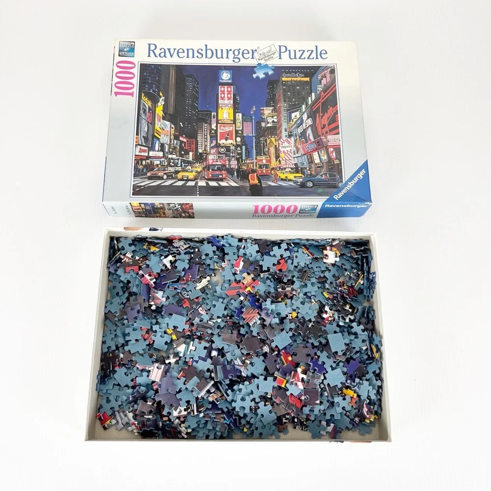 Ravensburger New York NYC Times Square 1000 Piece Jigsaw Puzzle